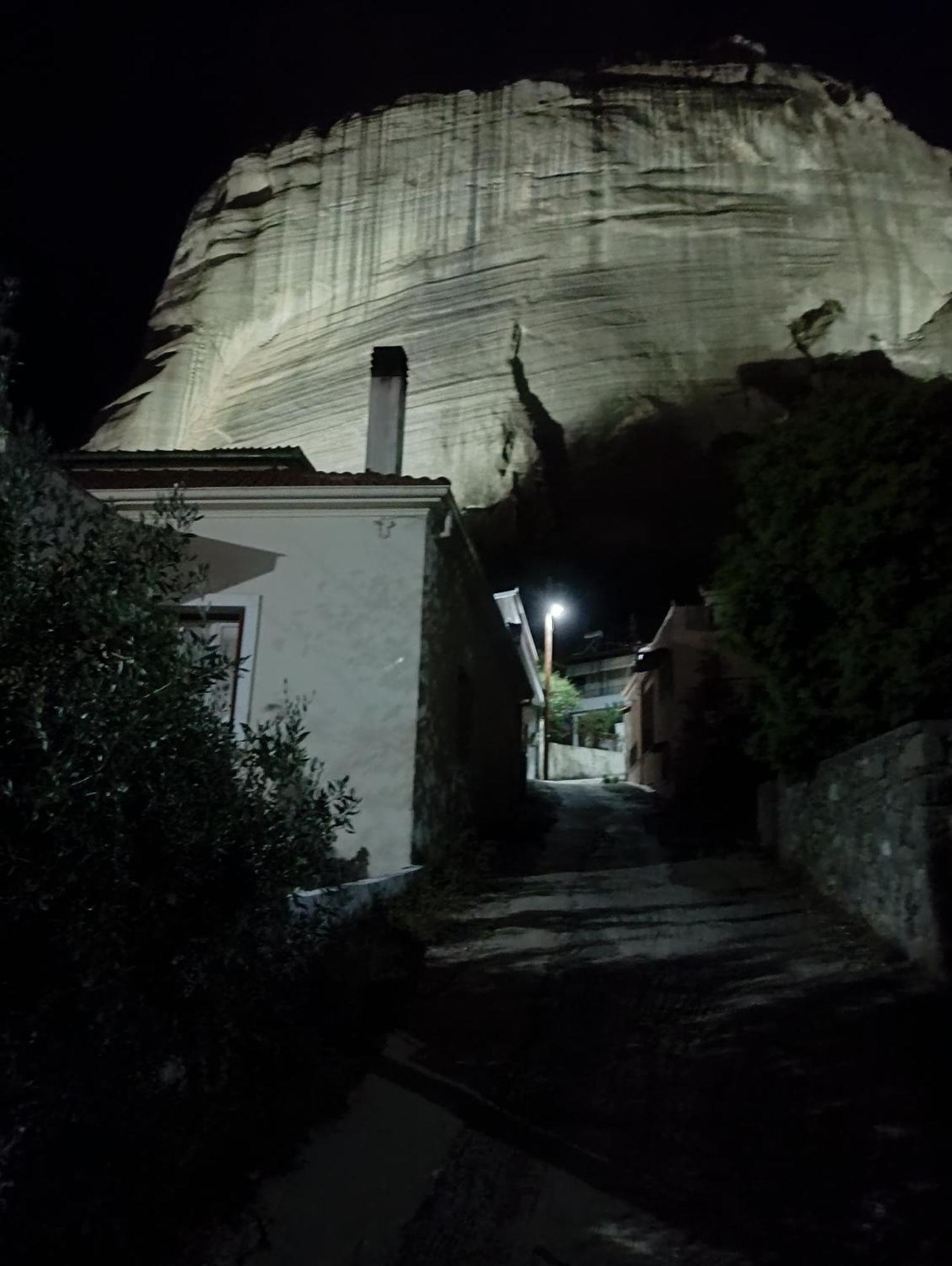 Meteora'S Nest Διαμέρισμα Καλαμπάκα Εξωτερικό φωτογραφία